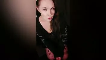 播放 热辣的邻居 & 为你挤奶！