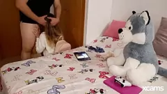 play Padrasto é pego se masturbando com fotos da enteada - Hardcore Roleplay