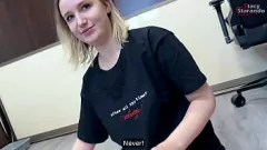 play وقحة شقراء تهيمن في لعبة الاحتكار الخاسر الذل - الرطب كس CREAMPIE!