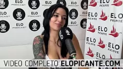 play Pauli Prada si arrabbia parlando sporco di sesso scambista su Elo Podcast