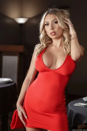 Bintang porno Kat Dior