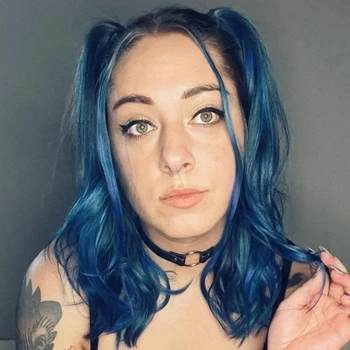 Bintang porno Ari Quinn